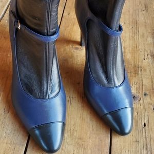 CHANEL "Pearl Secret" boots